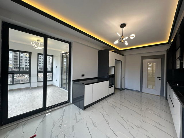 REMAX İLKE'DEN YILDIZKENT SARAY İNŞAAT'TA 4+1 SATILIK LÜX DAİRE