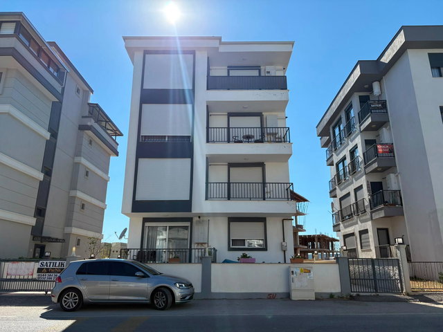 CAMIKEBIR PRESTIJLI KONUMDA,BAHÇE KULLANIMLI ÖZEL 2+1 DAIRE