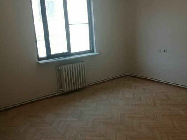 REMAX MİD 'DEN BANDIRMA CADDESİ ÜZERINDE SATILIK 3+1 DAIRE