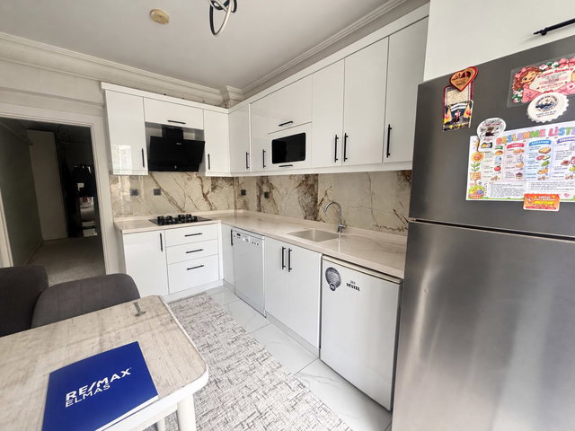 REMAX ELMAS'TAN ALSANCAK'TA ÖZEL AVLULU SATILIK 3+1 TERS DUBLEKS