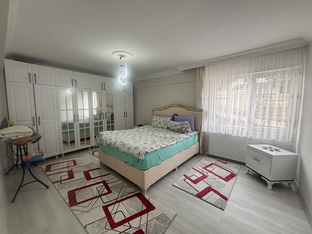 REMAX ELMAS'TAN ALSANCAK'TA ÖZEL AVLULU SATILIK 3+1 TERS DUBLEKS