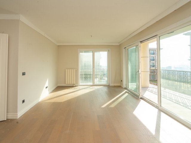 REMAX GELİŞİMDEN DENİZ İSTANBUL MERCAN KONAKLARINDA 3+1 SATILIK DAİRE