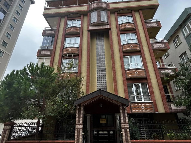 REMAX ASHİLL ÜMRANİYE YUNUSEMRE CADDESİ 4+2 DUBLEKS SATILIK DAİRE