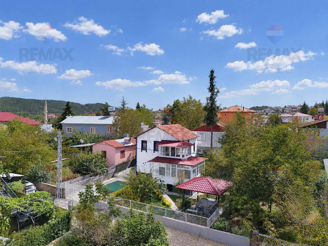 REMAX AVLU'DAN GÜZELYAYLA'DA SATILIK MÜSTAKİL 3+1 DUBLEX