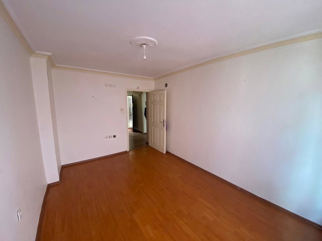 ANKARA MAMAK’TA 5+1 | 165 M² NET | 2 BANYO | BALKONLU, KREDİYE UYGUN DAİRE