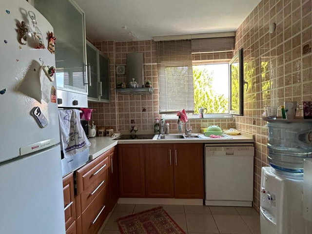 BÜYÜKADA MERKEZDE 3,5+1 | SAHİLE 2 DK | İSKELEYE 5 DK | BALKONLU
