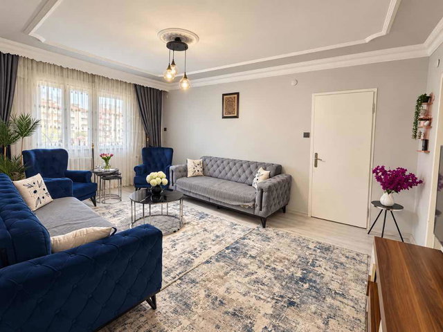 REMAX DEM'DE YUNUS EMRE MAH. YAPILI MASRAFSIZ SATILIK 2+1 DAİRE