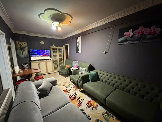 KOLEJ YAKINI 2.KAT 2+1 KİRACILI EMSALSİZ FİYAT SATILIK DAİRE