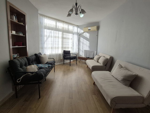 REMAX RİNA'DAN SOLİ SAHİL SİTESİNDE  1+1 DAİRE