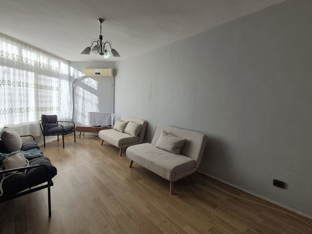 REMAX RİNA'DAN SOLİ SAHİL SİTESİNDE  1+1 DAİRE