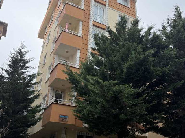 KARTAL CUMHURİYET MAHALLESİ’NDE SATILIK 2+1 DAİRE