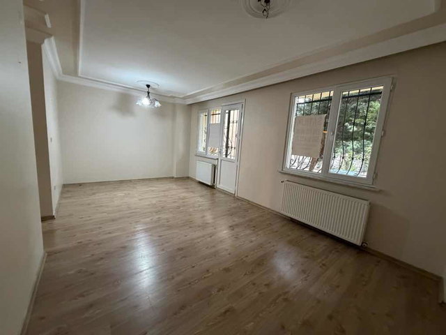 KARTAL CUMHURİYET MAHALLESİ’NDE SATILIK 2+1 DAİRE