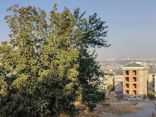 BÜYÜKÇEKMECE HÜRRIYET MAH. SIFIR 3+1 BAHCE KATI