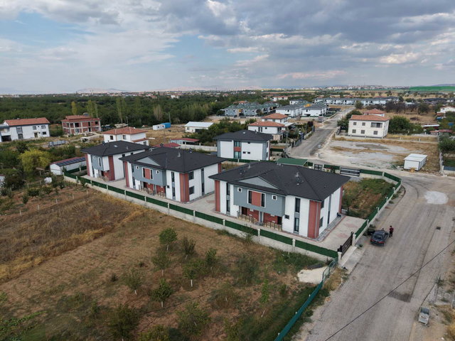 CEVATPAŞADA SİTE İÇERİSİNDE KİRALIK ULTRA LÜX 4+1 VİLLA