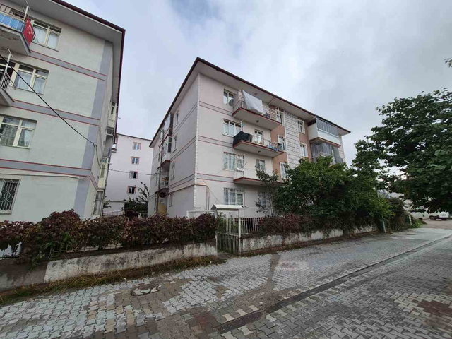 MALATYA MERKEZ ÖZALPER DE KİRALIK 3+1 ARAKAT DAİRE