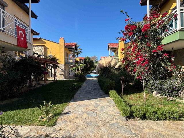 KARAOVA MAH. TANGERINA VILLALARI SITESI 4+1 EŞYALI KIRALIK VILLA