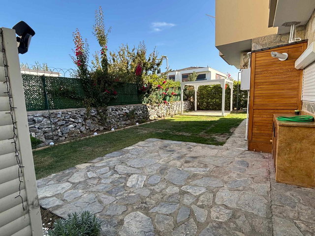 KARAOVA MAH. TANGERINA VILLALARI SITESI 4+1 EŞYALI KIRALIK VILLA
