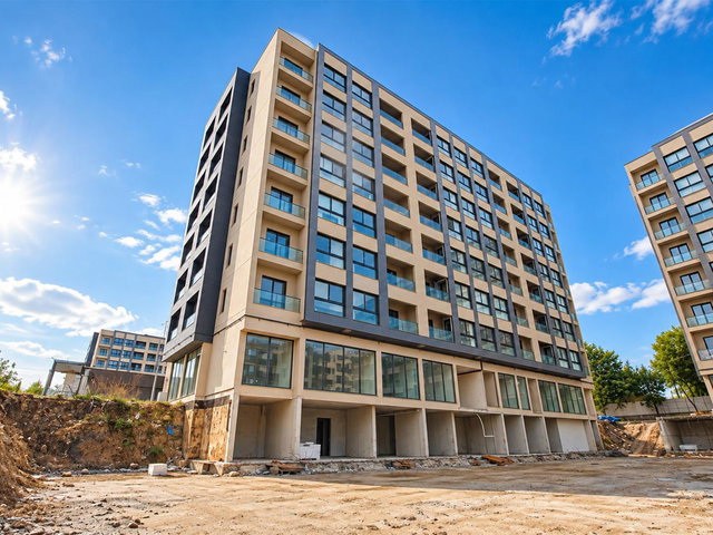 RE/MAX BEYAZ BAK YAPI PRESTİJ KORU SİTESİ SATILIK 3+1 YOLA CEPHELİ DAİRE
