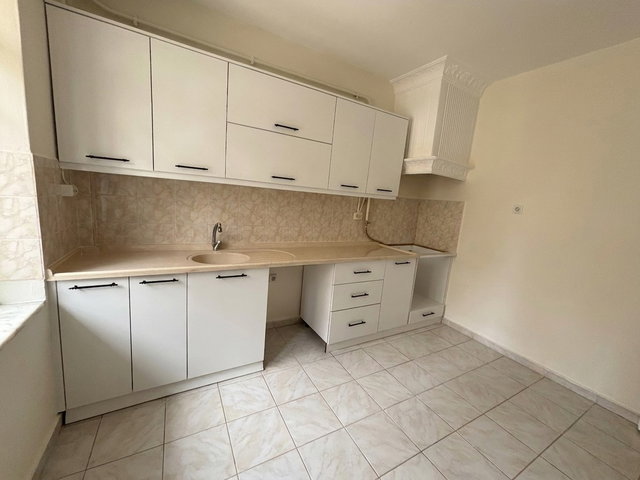 GÖLCÜK’TE 125 M² BRÜT 2+1 | YÜKSEK GİRİŞ | 4 CEPHELİ | BALKONLU