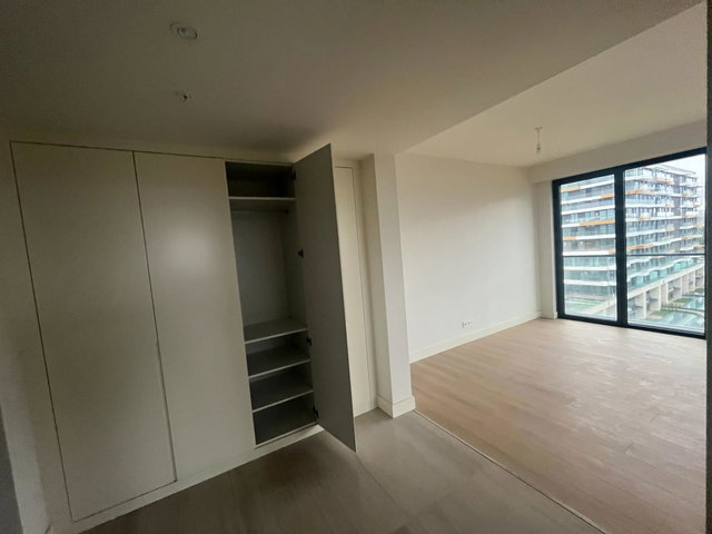 V SANCAKTEPE MERKEZ''DE  KİRALIK 3+1 DAİRE