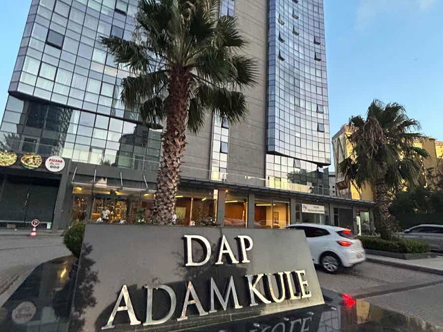 DAP ADAM KULE RESIDENCE'DA HAVUZ MANZARALI KIRALIK STÜDYO DAIRE
