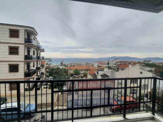 TÜRKMEN MAHALLESİNDE DENİZ MANZARALI SATILIK 3+1 DAİRE