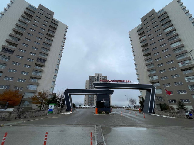 INCEK VADI KONUTLARI 1. ETAP FULL YAPILI 5+1 SATILIK DAIRE !!
