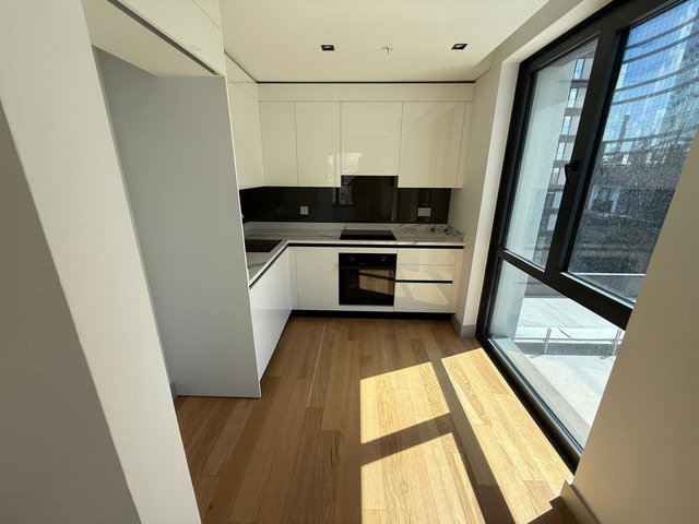 BOMONTİ ROTANA RESİDENCE YENİ BLOKTA KİRALIK KÖŞE 1+1 DAİRE