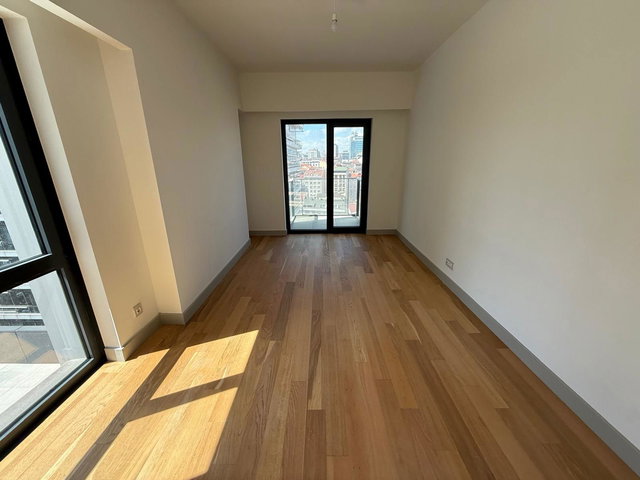 BOMONTİ ROTANA RESİDENCE YENİ BLOKTA KİRALIK KÖŞE 1+1 DAİRE