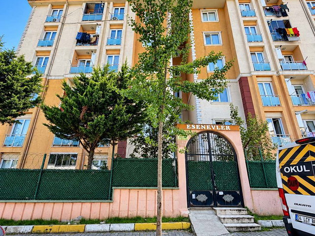 ESENEVLER SİTESİNDE MERKEZİ KONUMDA 3+1 SATILIK