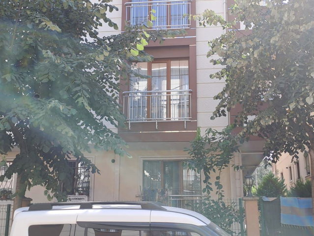 SANCAKTEPE YENİDOĞANDA FERAH, BALKONLU, KAPALI MUTFAKLI 2+1