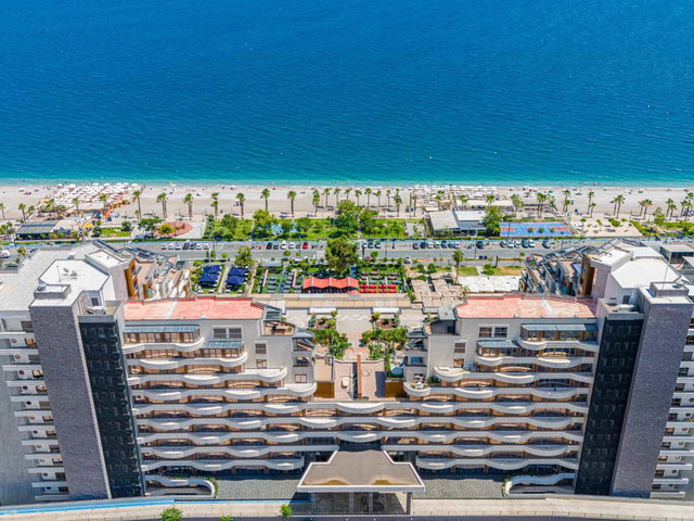 KONYAALTINDA DENİZE SIFIR 4+1 FULL MANZARA SUN IS BLUE RESIDENCE