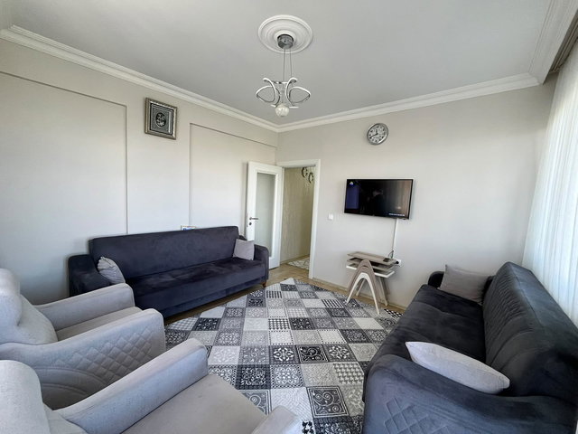 REMAX İLKE'DEN ŞÜKRÜPAŞA'DA 3+1 SATILIK FULL YAPILI DAİRE
