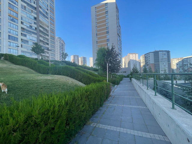 ATA MAH SÖĞÜT BAHÇE SİTESİ’NDE 16. KAT 3+1 | 145 M² NET | MERKEZİ ISITMA | BOŞ