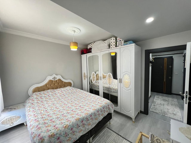 KARTEPE ATAEVLERDE KİRALIK AYRI MUTFAK 1+1 DAİRE