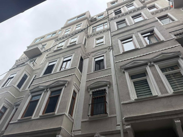 ÇUKURCUMA MANZARALI GENİŞ M2 3 BANYO SATILIK EMSALSİZ DAİRE