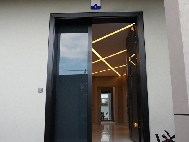 DÖŞEMEALTI YALINLI'DA 552 M² ARSA İÇINDE MÜSTAKİL HAVUZLU ULTRA LÜKS VİLLA