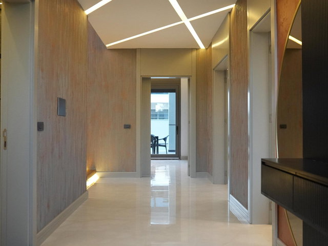 DÖŞEMEALTI YALINLI'DA 552 M² ARSA İÇINDE MÜSTAKİL HAVUZLU ULTRA LÜKS VİLLA