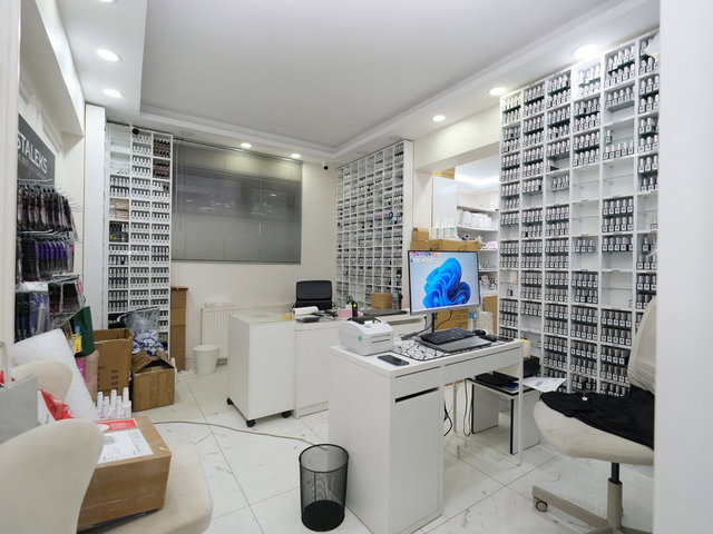 BAŞAKŞEHİR METROPARK 2 SİTESİNDE TADİLATLI 3+1 BAHÇE KATI DAİRE