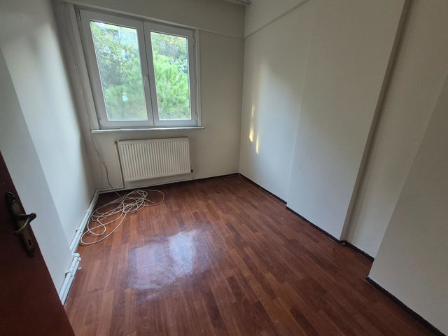 KADIKÖY RASİMPAŞA’DA 3+1 KİRALIK DAİRE