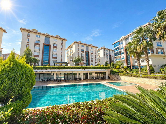 BEYLİKDÜZÜ DORA PARK 3'TE ULTRA LÜKS 5+2 SATILIK DUBLEKS DAİRE!