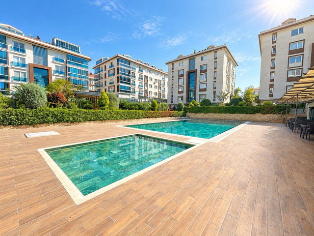 BEYLİKDÜZÜ DORA PARK 3'TE ULTRA LÜKS 5+2 SATILIK DUBLEKS DAİRE!