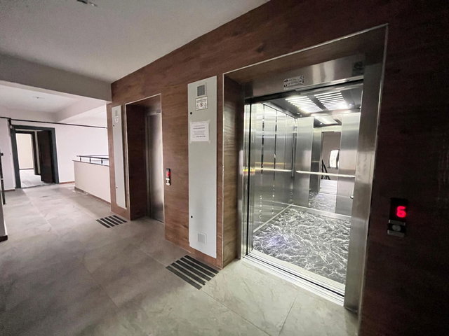 REMAX LAND'DEN TEPE BÖLGESİNDE CADDE ÜZERİ SIFIR 1+1 | BALKONLU | KOMBİLİ |