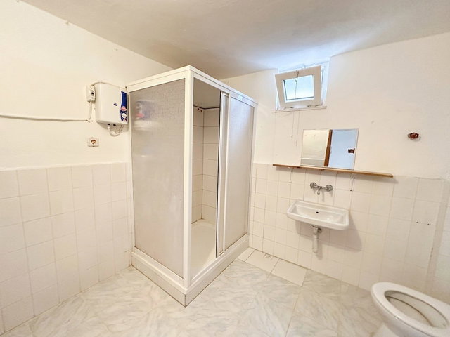 PAZARCI MH. ALTINEVLER SİTESİ’NDE ARSA PAYLI SATILIK 2+1