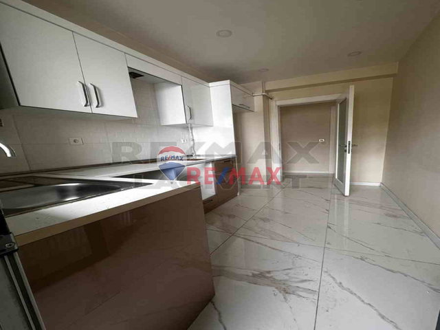 RE/MAX LACİVERT'TEN MGS KENT'TE KİRALIK 2+1 DAİRE