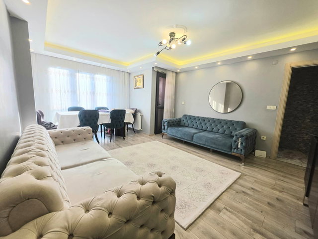 MECLIS MAHALLESI 3+1 BOŞ ARA KAT SATILIK DAIRE