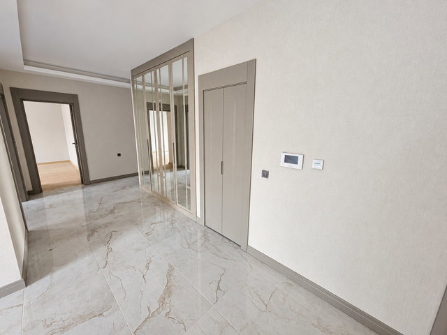 MORDEN LİFE  SİTESİ’NDE KİRALIK 4+1 SIFIR DAİRE