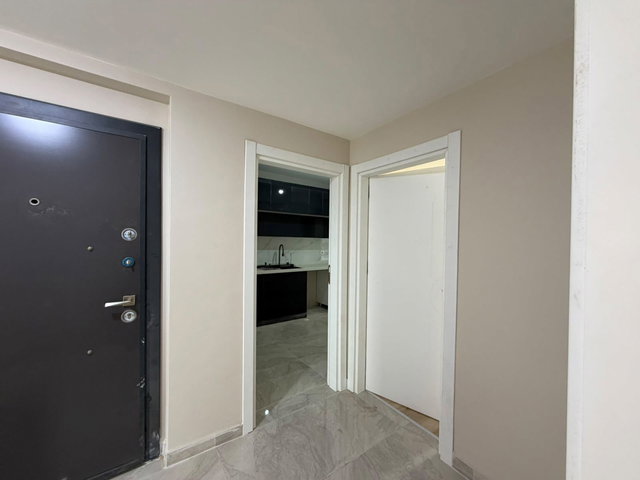 ŞEMSİPAŞA MAHALLESİ SATILIK 3+1 OTURUMA HAZIR DAİRE | EBEVEYN BANYOLU