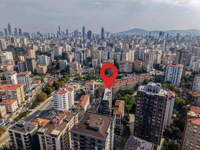 ERENKÖYDE 1 YAŞINDA ÖNÜ AÇIK FERAH 3+1 SATILIK DAİRE