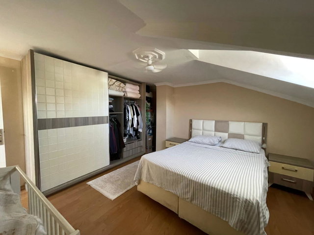 KÜÇÜKÇEKMECE SEFAKÖY İNÖNÜ MH 3+1 ÇATI DUBLEKSİ MASRAFSIZ DAİRE